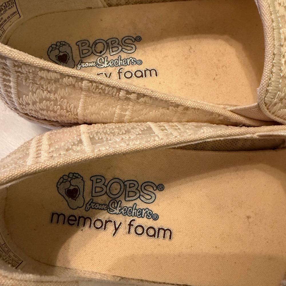 Bob’s Cream Slip-On Women Shoes - Picture 7 of 11